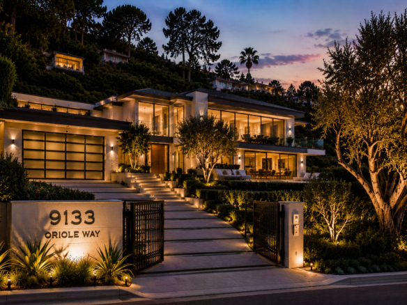 9133 Oriole Way, Los Angeles, CA – Castell Blau