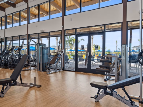 Avera Fitness Center – Castell Blau