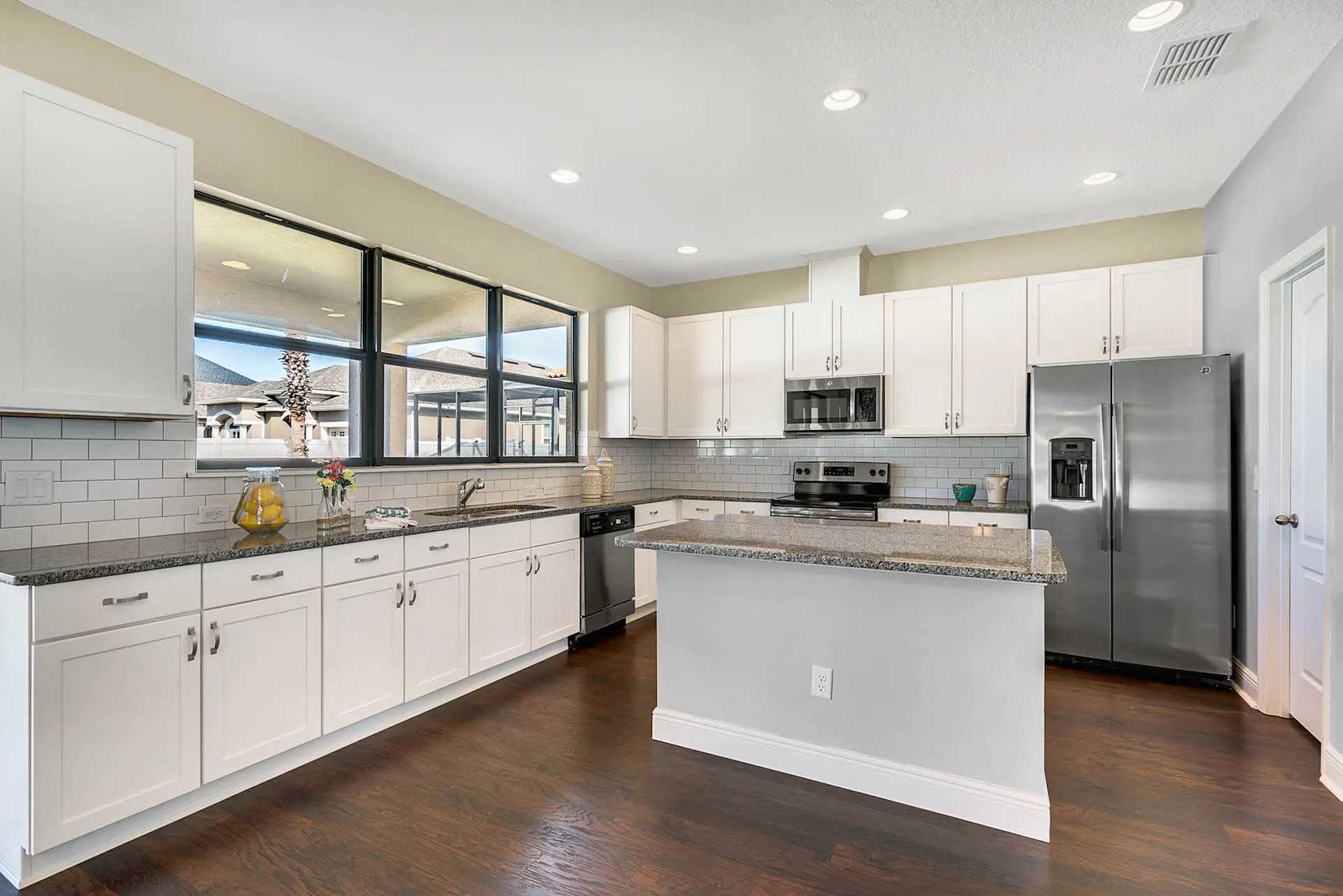 Eagles Landing Kitchen – Castell Blau