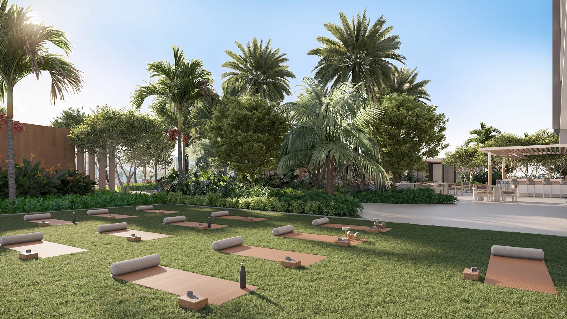 IconBeach Yoga Lawn – Castell Blau