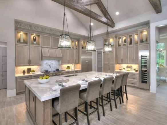 Live Oak Estates Kitchen – Castell Blau
