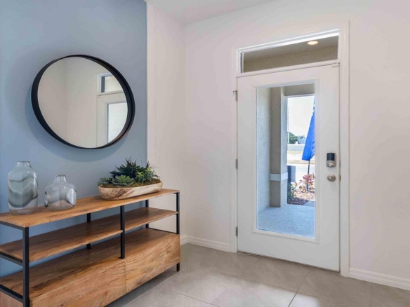 Nona West Entry – Castell Blau