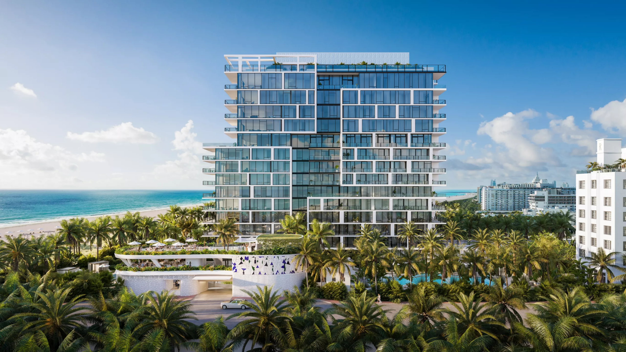 Rosewood Residences Exterior Beach View – Castell Blau