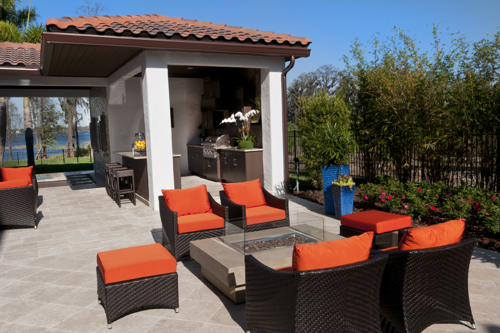 Silliman CitySide Covered Patio – Castell Blau
