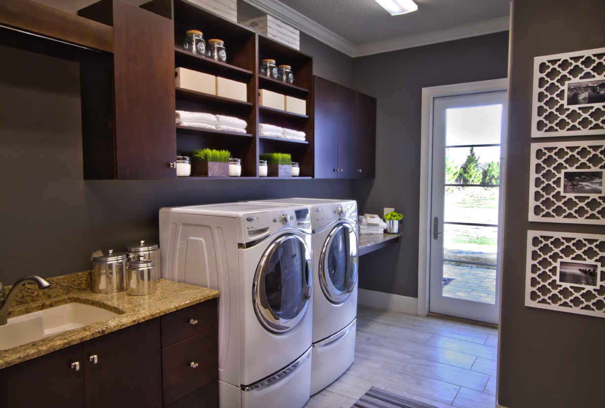 Silliman CitySide Laundry Room – Castell Blau